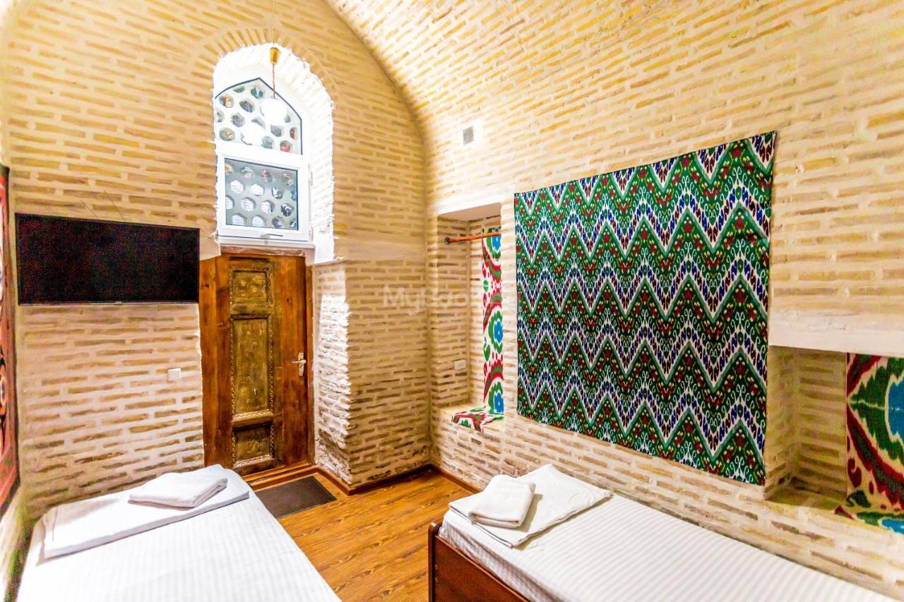 Okhun Madrasah15Th-16Th Century Hotel Buhara Exterior foto